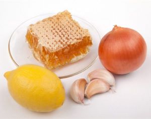Лимон, мед и чеснок от высокого давления
